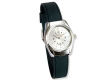Ansicht auf die Uhr mit schwarzem Band.